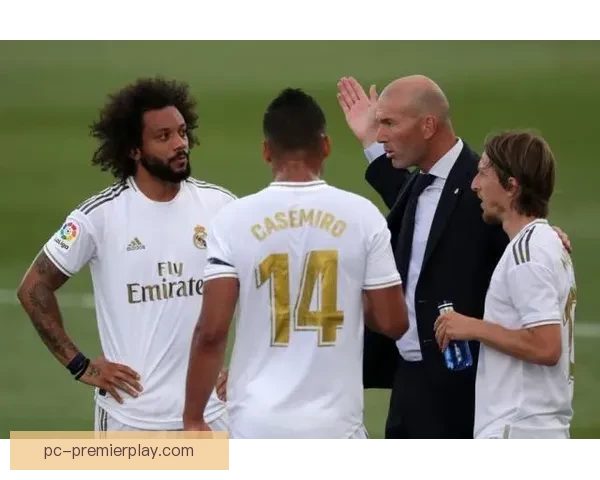 穆帅赞皇马王者库尔图瓦风度